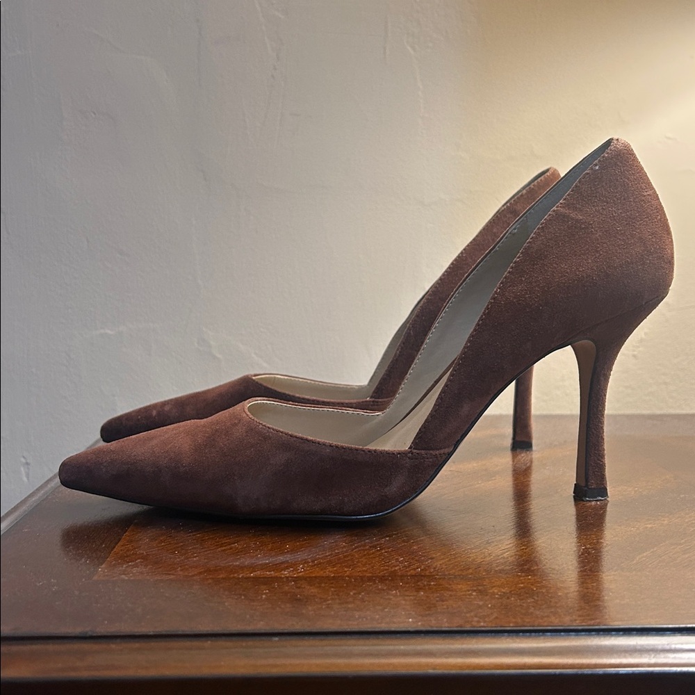 Ann Taylor Brown Suede Heels - Picture 5 of 12